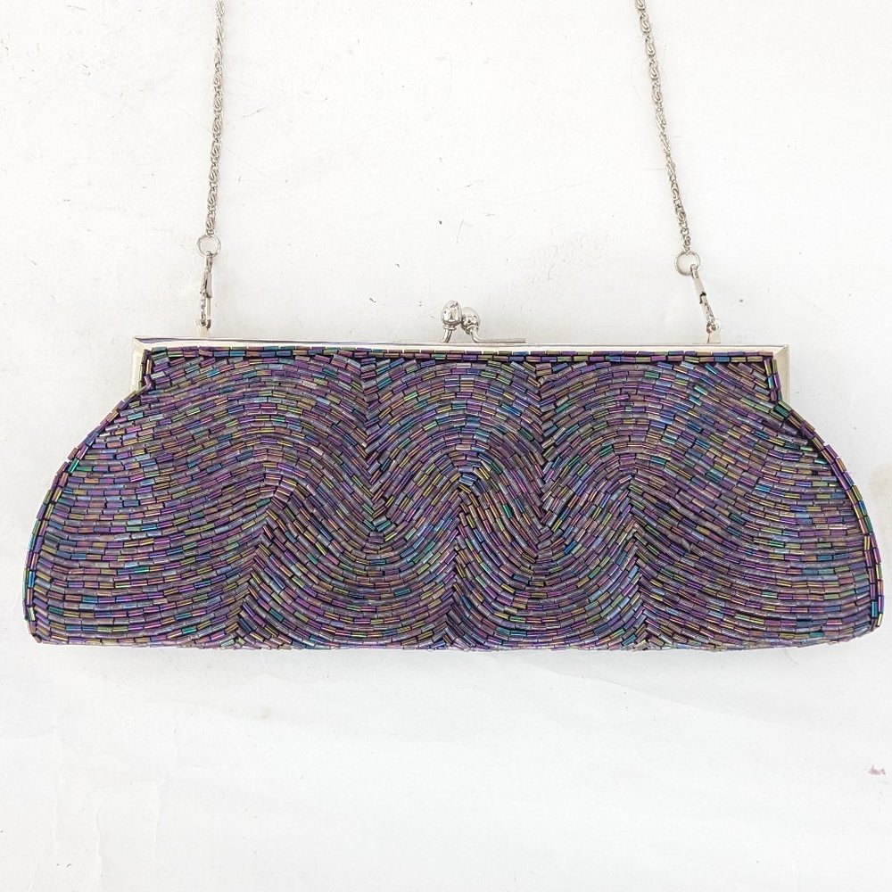 Valerie Stevens Cute Beaded Hinged Clutch Purse w shoulder chain